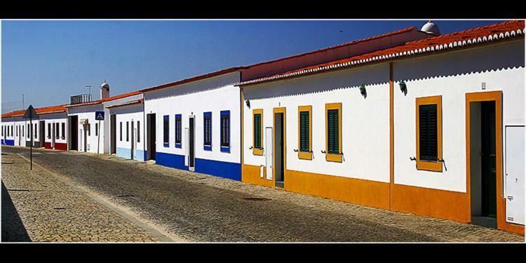 Casa Aldeia Da Luz - Barragem Do Alqueva Villa Exteriör bild
